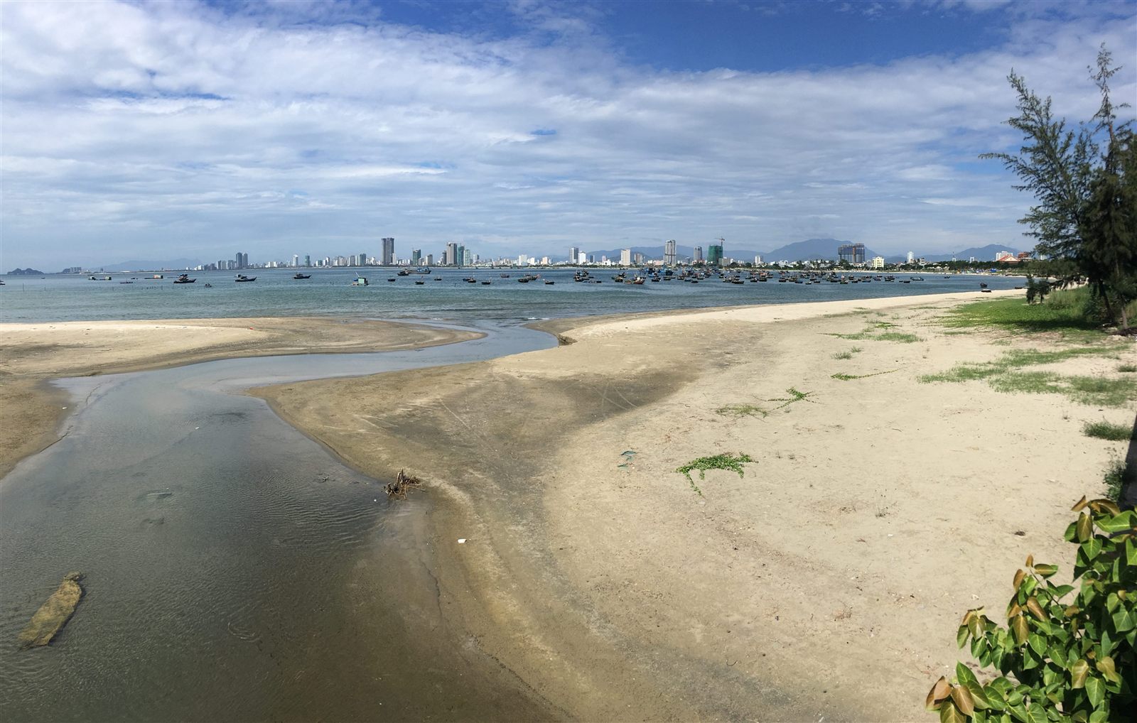 My Khe Beach shoreline, Da Nang